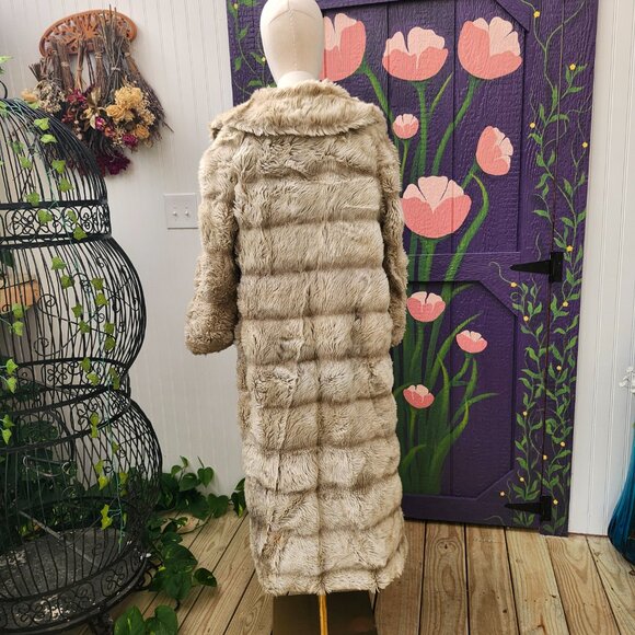 Vintage 1970's Boho Faux Fur Fuzzy Dress Length Coat, AS IS  Needs CLEANED - Picture 4 of 15